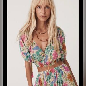 BOHEME Cropped Blouse